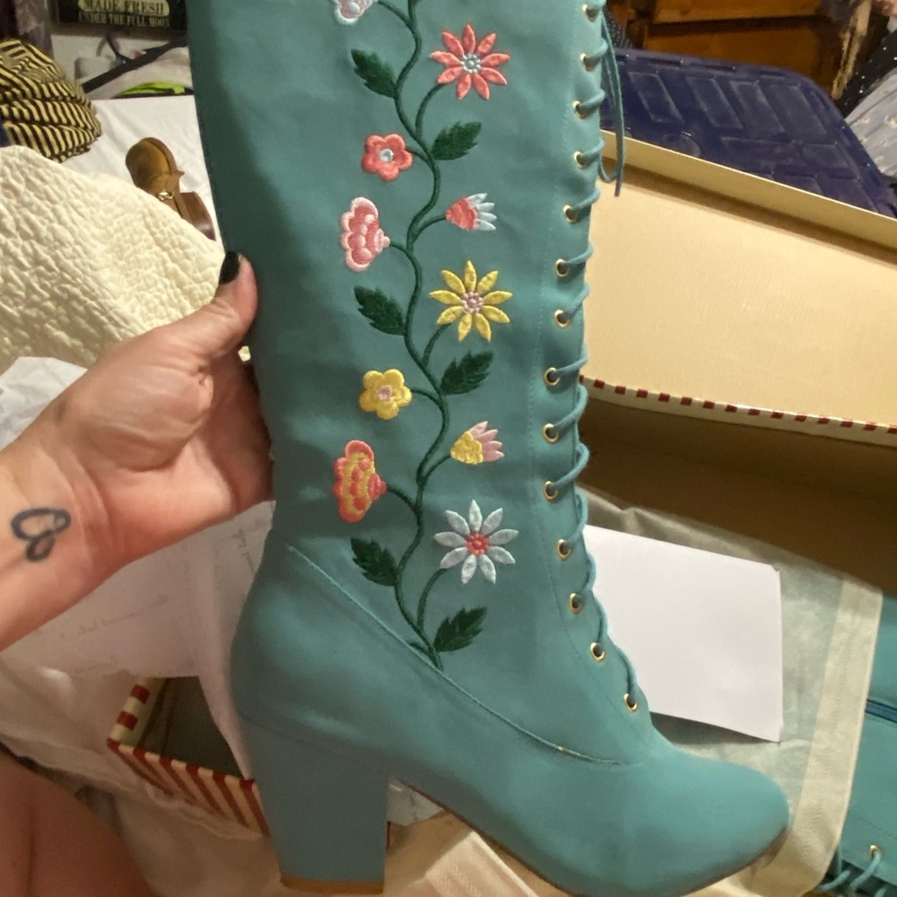 Teal Floral Lace-Up Boots